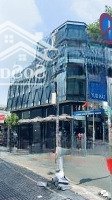 Tòa Nhà Văn Phòng Ốp Kính Sang Trọng + Góc 2 Mặt Tiền Ngay Ngã Tư Lớn