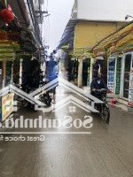 Bán Nhà Trung Tâm Huyện Hoài Đức Diện Tích 42 M -4 Tầng -5,2 Tỷ - Ngõ Nông -10 M Ra Trục Chính .