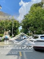 Bán Khuôn Đất Vuông Vức Ngay Đường Nguyễn Văn Trỗi, Phường 8, Phú Nhuận, 16X19M, Giá Bán 35 Tỷ