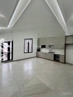 Building 9 Tầng Thang Máy - Mới Tinh Chưa Unbox - Chủ Đầu Tư Chuyên Nghiệp - Xây Dựng Tâm Hết