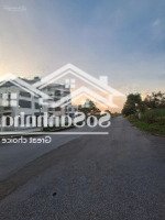 Chính Chủ Bán Liền Kề Minh Giang 3 - New City Mê Linh Giá Ô Góc 107M2 Giá 43 Triệu/M2 Liên Hệ: 0988.157.385