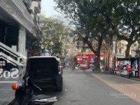 Phố Cổ Hàng Dầu -Siêu Hiếm- Mặt Phố - Kinh Doanh Đỉnh. - Vị Trí Kim Cương- Mặt Hồ Hoàn Kiếm .