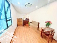 1N1K Mặt Phố Bùi Thị Xuân, Hai Bà Trưng. Full Nội Thất Gỗ, Có Ban Công Thoáng, View Phố