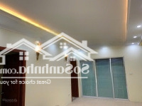Bán Căn Hộ Chung Cư Chính Chủ Full Đồ, Hầm Xediện Tích67 M2, 01 Phòng Khách Rộng, 2 Phòng Ngủ 1 Vệ Sinh Giá Bán 4,5 Tỷ