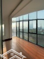 Cho Thuê Văn Phòng 50M2, Mặt Tiền 6M Đường Hoàng Quốc Việt, Vị Trí Đẹp, Vào Sử Dụng Ngày