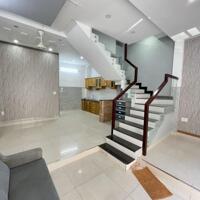Nhà tuyệt đẹp giá rẻ hẻm Bờ Bao Tân Thắng 40m2 , 3 Tầng BTCT, chỉ hơn 4 tỷ.