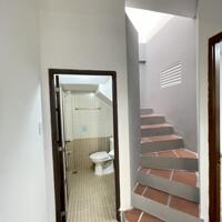 Nhà tuyệt đẹp giá rẻ hẻm Bờ Bao Tân Thắng 40m2 , 3 Tầng BTCT, chỉ hơn 4 tỷ.