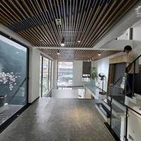 Cho thuê nhà mặt tiền TTTP 4 tầng tại đường Lý Thường Kiệt, Phường Thạch Thang, Quận Hải Châu, Đà Nẵng