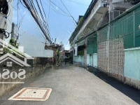Bán Đất Xây Căn Hộ Dịch Vụ - Đường Tây Hoà - Phước Long A Ngay Xa Lộ
Dt : 6.8 X 31 = 220M2 - 200M2