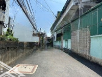 Bán Đất Xây Căn Hộ Dịch Vụ - Đường Tây Hoà - Phước Long A Ngay Xa Lộ
Dt : 6.8 X 31 = 220M2 - 200M2