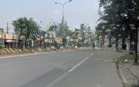 Vị Trí Kinh Doanh Sầm Uất. Kế Bcons Thống Nhất Và Làng Đại Học. Giá Bán 120 Tỷ