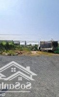 Vị Trí Kinh Doanh Sầm Uất. Kế Bcons Thống Nhất Và Làng Đại Học. Giá Bán 120 Tỷ