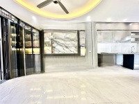 Nhà Đẹp 5 Tầng,Mặt Tiền4,16M Tại Chợ Phố Lụa Vạn Phúc Sự Lựa Chọn Hoàn Hảo Cho Gđ Hiện Đại
