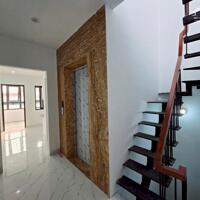 BÁN NHÀ NGÕ ĐẸP NHẤT CỔ NHUẾ - Ô TÔ - THANG MÁY - XÂY MỚI 40M x 8,2 ty