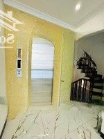 Nhỉnh 7 Tỷ! Bán Nhà 32Mx6T Thang Máy Tại Mỹ Đình Nam Từ Liêm,Ô Tô 5 Tạ Đỗ Cửa,60M Ra Mặt Phố
