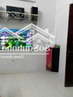 Bán Đất Tặng Nhà 2,5Tầng Gia Lâm Hà Nội 56M2 Giá Nhỉnh 3Tỷ. Đường Thông. Cách Chợ Trung Tâm 500M