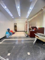 Hiếm ! Nguyên Căn Hoàng Cầu,Diện Tích90M2 * 5 Tầng, 2 Mặt Tiền Rộng 18M, Có Sân Vườn, Ô Tô Đỗ. Giá 28 Triệu