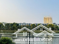 30 Triệu/Tháng Thuê Ngay Căn Này Nhà Phố 7X20M Góc Vườn Siêu Đẹp, Full Sẵn Nội Thất Dọn Vào Ở Ngay