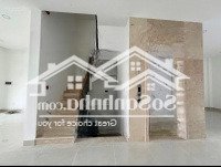 Cho Thuê Văn Phòng Nguyên Căn Tổng Diện Tích 550M2 Giá 75 Triệu/Th Tại Him Lam Kênh Tẻ