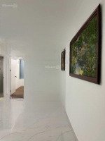 Bán Nhanh Căn 2 Pn, Block B Chung Cư D''lusso Tp Thủ Đức,Diện Tích79M2 Liên Hệ: 0904936779