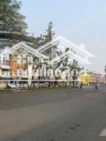 Bán Nhà Trần Hưng Đạo View Cầu Tràng Tiền Nhìn Qua Chợ Đông Ba Và Siêu Thị Coop Mart
