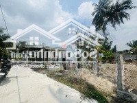 Bán Đất View Biển Cực Hiếm Tại Xã Vạn Hưng- Vạn Ninh, 2 Mặt Tiền,Nằm Gần Biển Gia Chỉ 8 Triệuxx/M2