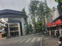 Cho Thuê Nhà Góc 2Mt Lê Văn Việt, P. Hiệp Phú Quận 9 (8X25M) 2 Tầng, Giá Cho Thuê 155 Triệu/Tháng