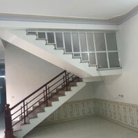 Bán nhà 3 tầng gần cổng cụm CN Khai Quang, Vĩnh Yên. DT 115m2. Giá 4.3 tỷ