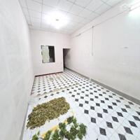 Bán nhà phố Thủ Đức_ Chỉ có 45 tr/ m2, liền kề Đặng Văn Bi , TP Thủ Đức_ Nhà C-4 tiện xây mới, không quy hoạch