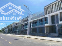 Rổ Hàng Nhà Liền Kề Parasol Cam Ranh Chủ Cắt Lỗ Sâu. Khách Thiện Chí Lh Ngay: 0909939648