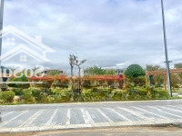Rổ Hàng Nhà Liền Kề Parasol Cam Ranh Chủ Cắt Lỗ Sâu. Khách Thiện Chí Lh Ngay: 0909939648