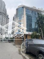 Cho Thuê Tiện Văn Phòng 60M2 Có Thang Máy, Có Kho Hàng Phân Lô Tứ Hiệp Liên Hệ: 0929258886 Mr Nhân