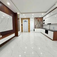 Đội Cấn Nhà Mới 42m 6 Tầng Thang Máy Gần Phố Sổ Đẹp Ở Ngay Hoặc Giữ Tiền Cực Tốt