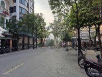 Cực Hiếm! Tòa Văn Phòng Cao Cấp- 9 Tầng Thang Máy- Khu Vực Trung Tâm Quận Cầu Giấy.