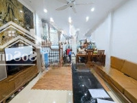 Nhỉnh 8 Tỷ Có Ngay Nhà Đẹp Ô Tô Vào Nhà Kinh Doanh Ngay Gần Ngã Tư Sở