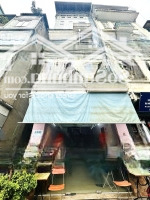 Mặt Phố Hoàn Kiếm Kinh Doanh Ngày Đêm Vỉa Hè 2 Bên Đường 4 Ô Tô Tránh, Xung Quanh Vô Vàn Công Ty.