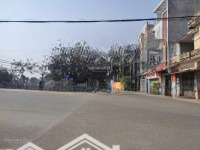 Hoa Hậu Bom Tấn Của Phù Khê Thượng, Ngay Gần Công Viên Phù Khê, Đường Đôi Nguyễn Văn Cừ