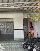 Mặt Tiền Kinh Doanh - Ngang 6.88M