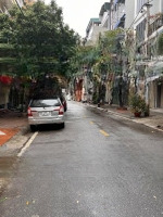 Bán Nhà Phân Lô Trương Công Giai Gần Công Viên Cầu Giấy, 190M2 Đẹp Nhất Khu