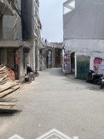 Hoa Hậu Mặt Ngõ Thông Phố Nguyễn Chính