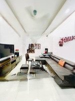 Bán Gấp Nhà Lạc Long Quân - Cầu Giấy - Diện Tích: 50M2, 4 Tầng -Mặt Tiền3.6M - Tài Chính - 9.33Tỷ