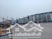Nhà Phố Đại Mỗ, Ngã 3 Biển Sắt, Ôtô Vào Nhà. Đi 30M Ra Phô. 81M2- 12,8 Tỷ