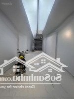 Cho Thuê Nhà Nguyên Căn Mặt Tiền Cù Lao, Phường 2, Quận Phú Nhuận - 4X15M - 3 Tầng - 30 Triệu/Tháng