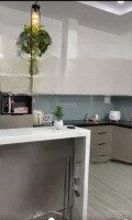 Bán Nhà 1 Trệt 2 Lầu 4 Pn Toilet Tặng Full Nội Thất