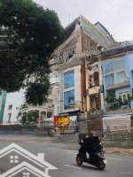 Bán Gấp Nhà Mặt Tiền Ngô Gia Tự, Phường 3, Quận 10; 4 X 18M; 3 Lầu; Giá Bán 32 Tỷ Tl