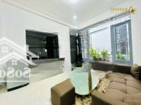 Trống Lại Siêu Phẩm 1 Phòng Ngủtách Bếp ,50M2 Siêu Rộng. Cách Sân Bay 3P , Vào Trung Tâm Q1 Q3 Tb 10P