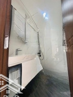 Chính Chủ Bán Nhà Vip Thang Máy, Ô Tô Vào = 50M2 Ở Nguyễn Chí Thanh, Đống Đa.