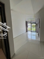 Kẹt Tiền Bán Gấp 2 Phòng Ngủview Sông, Hướng Nam Tầng Vừa Nhà Đẹp Có Rèm, Xem Nhà Ngay