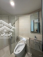 Kẹt Tiền Bán Gấp 2 Phòng Ngủview Sông, Hướng Nam Tầng Vừa Nhà Đẹp Có Rèm, Xem Nhà Ngay