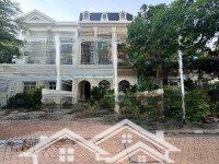 Huỳnh Trâm - Hàng Siêu Hot - Siêu Đẹp, Khu Vip Bậc Nhất Phú Mỹ Hưng - Chateau